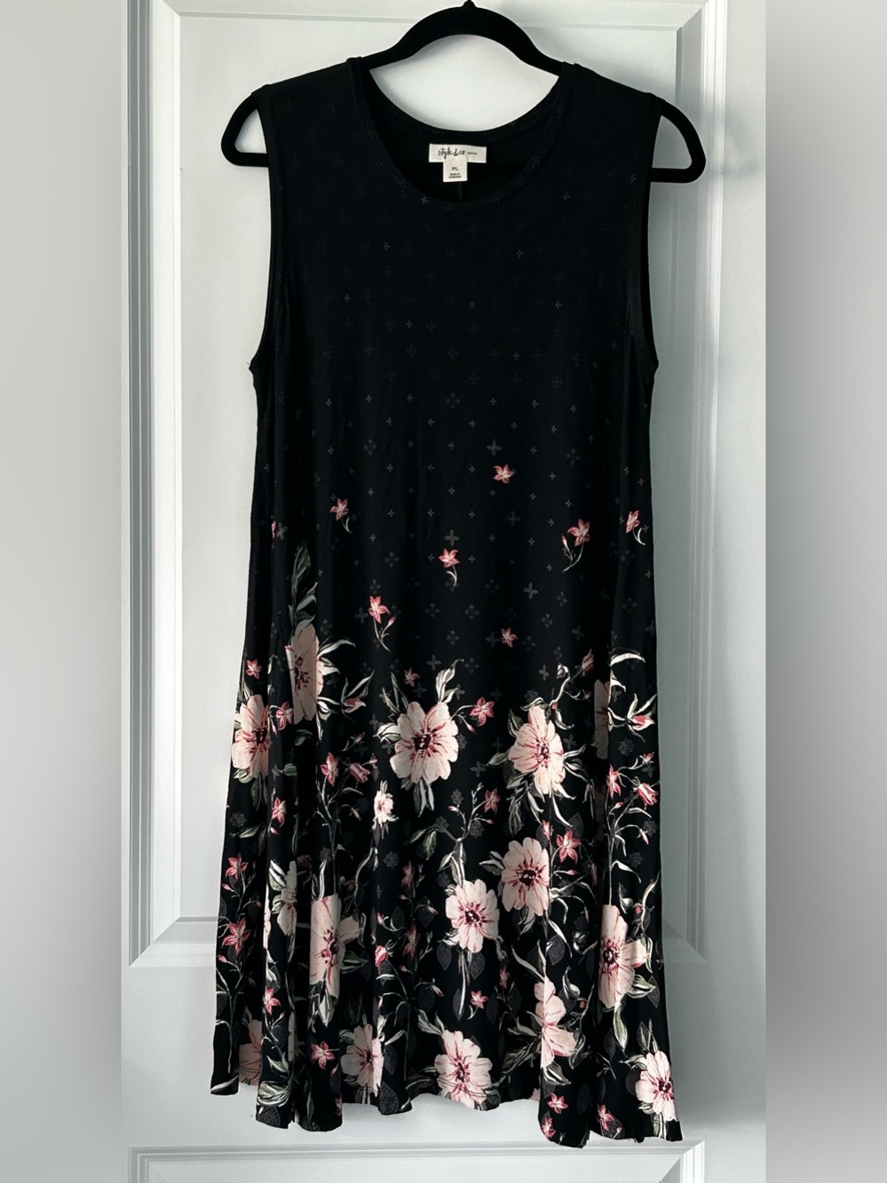 Style & Co Petite PL Black Pink Floral Sleeveless Swing Dress
